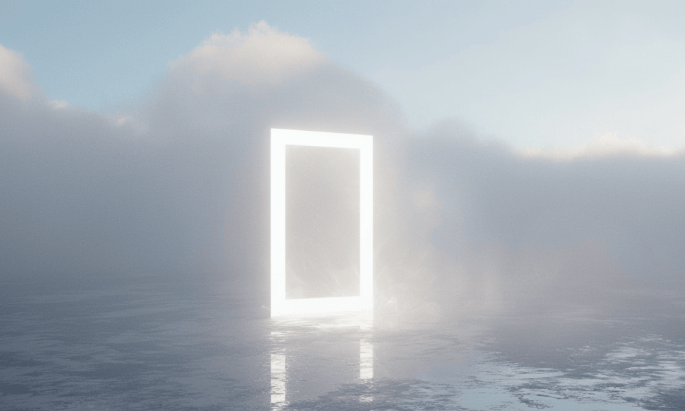 一道光之門在靜謐空間中打開