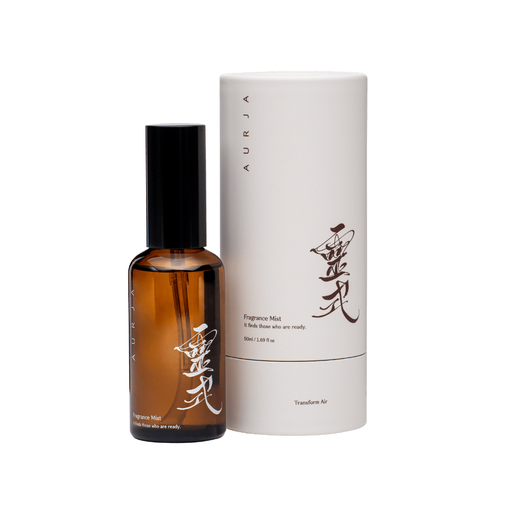 AURJA 奧加靈式空間噴霧瓶身與包裝,氣場平衡用精油噴霧